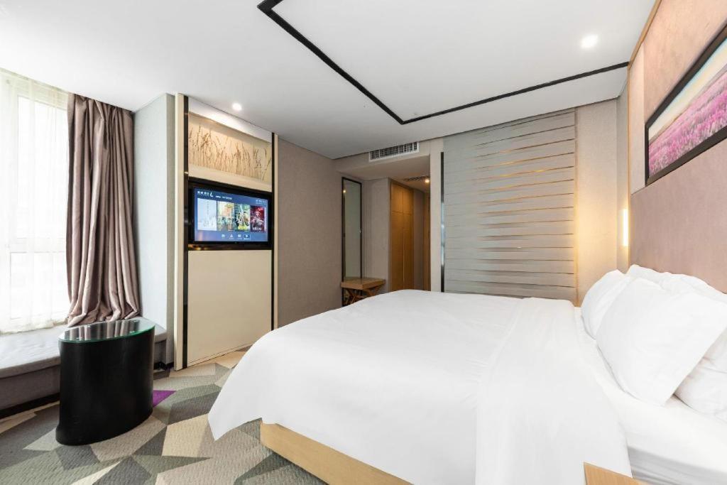 Lavande Hotel Nanchang Ai XI Hu Subway East Station Branch Zewnętrze zdjęcie