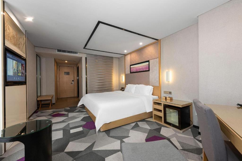Lavande Hotel Nanchang Ai XI Hu Subway East Station Branch Zewnętrze zdjęcie