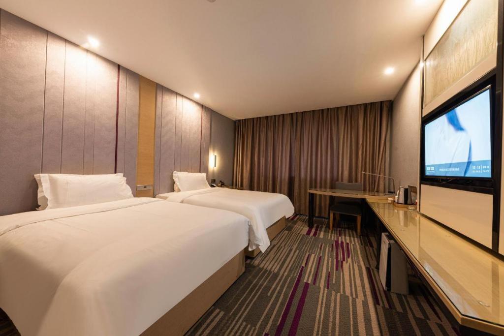 Lavande Hotel Nanchang Ai XI Hu Subway East Station Branch Zewnętrze zdjęcie