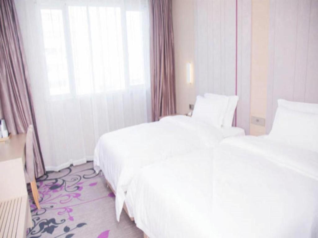 Lavande Hotel Nanchang Ai XI Hu Subway East Station Branch Zewnętrze zdjęcie