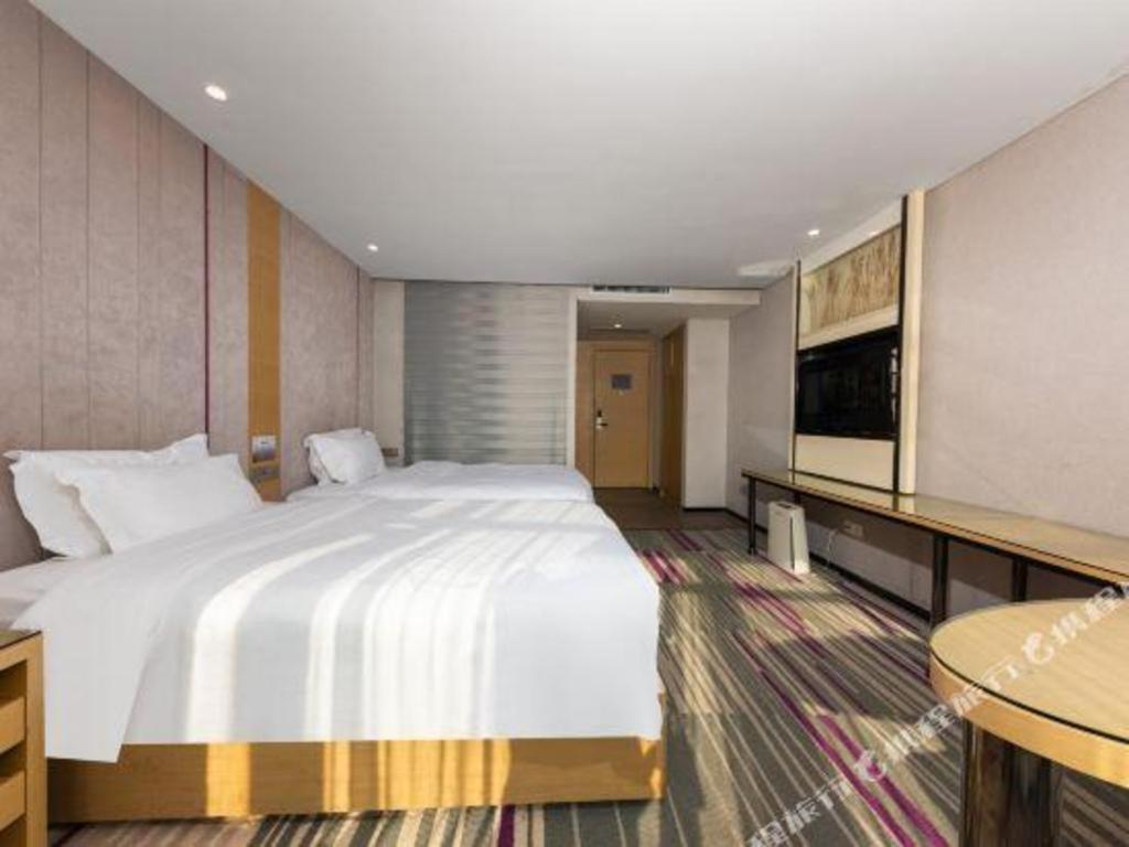 Lavande Hotel Nanchang Ai XI Hu Subway East Station Branch Zewnętrze zdjęcie