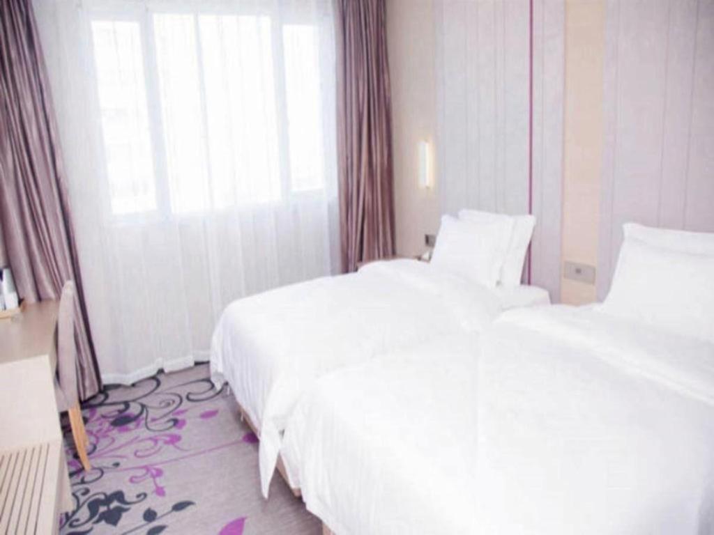 Lavande Hotel Nanchang Ai XI Hu Subway East Station Branch Zewnętrze zdjęcie