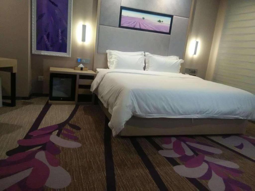 Lavande Hotel Nanchang Ai XI Hu Subway East Station Branch Zewnętrze zdjęcie